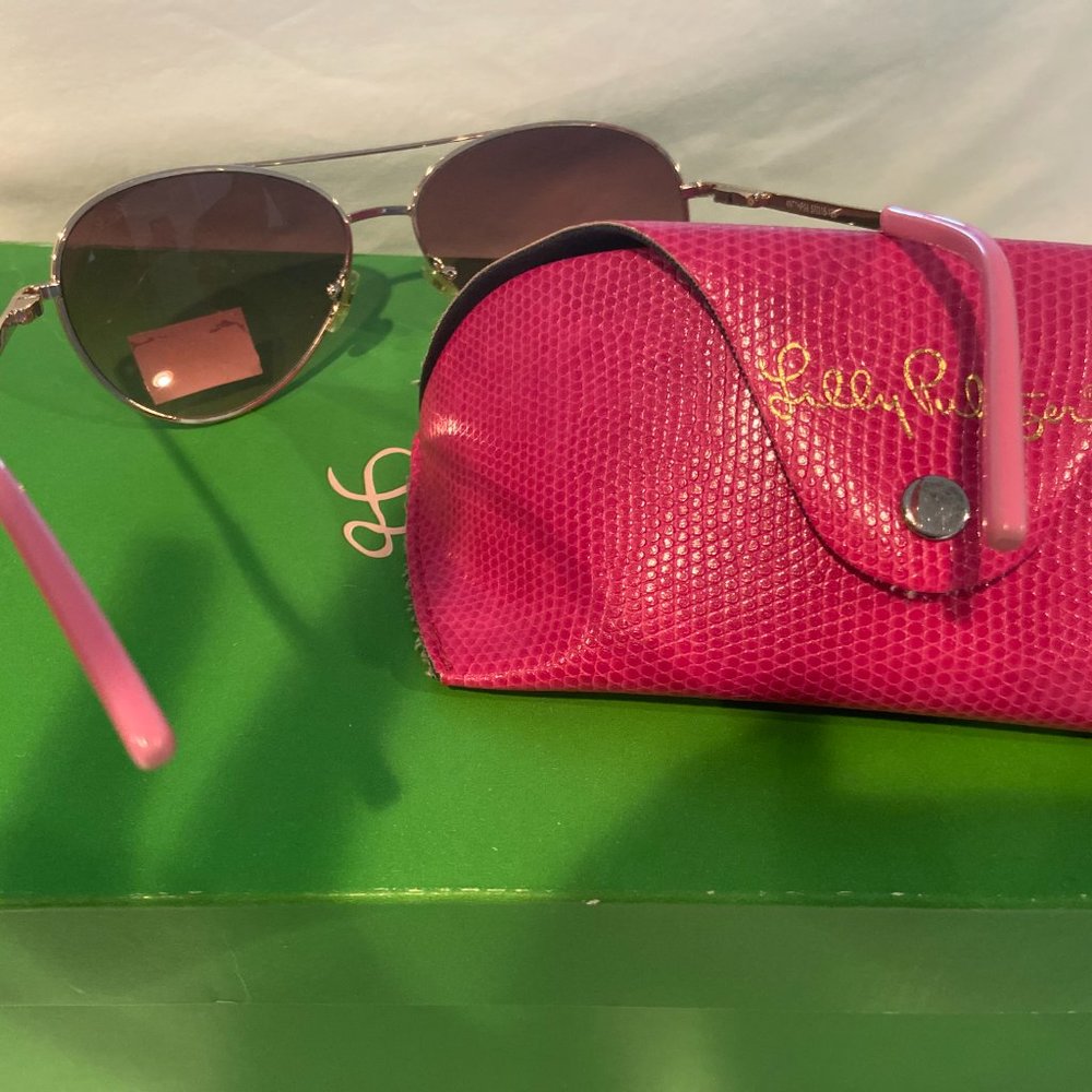 Lilly Pulitzer Sunglasses - Picture 3 of 5